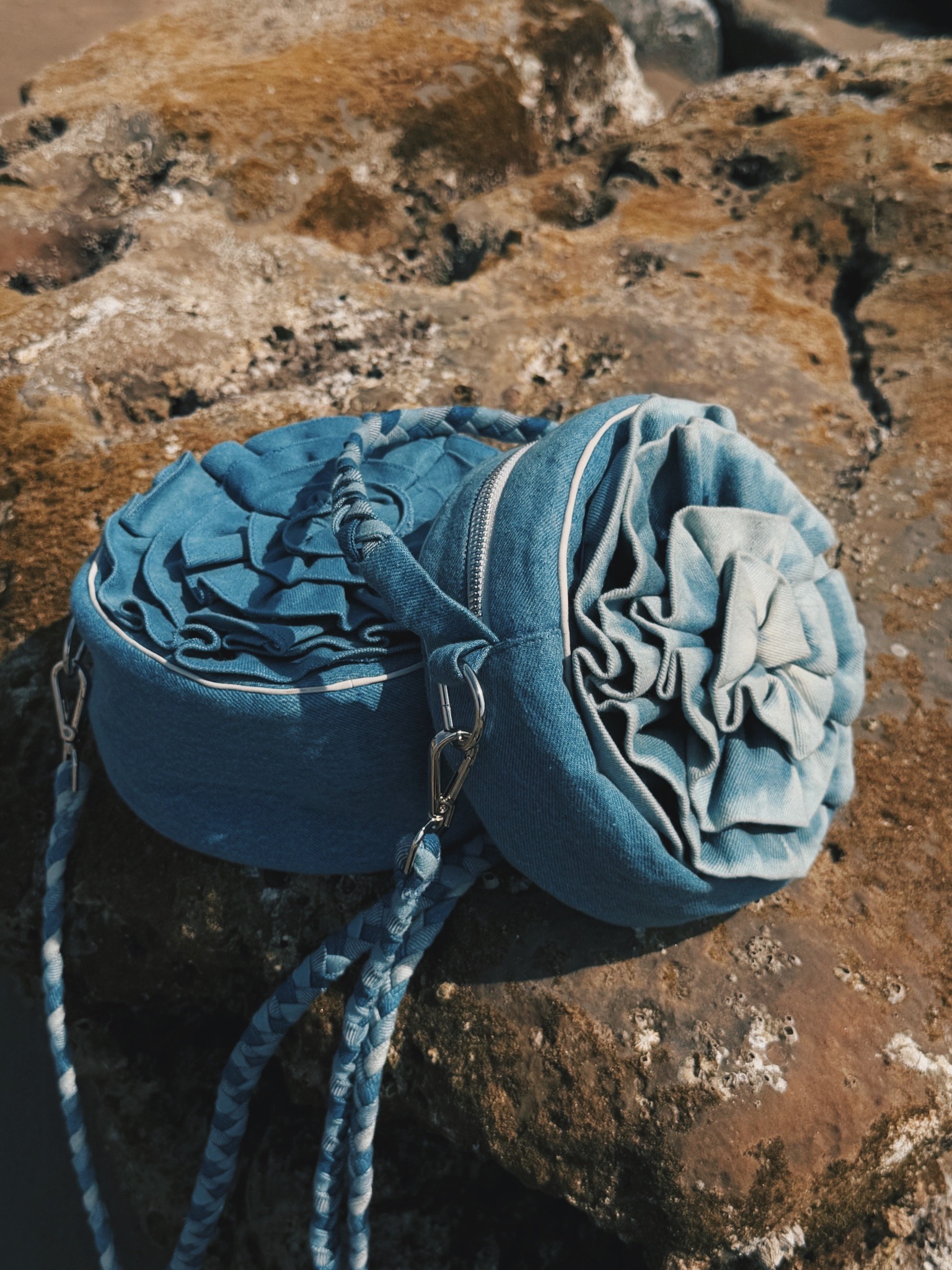 03736F1A-807E-4372-A6EC-F5D61D36161F