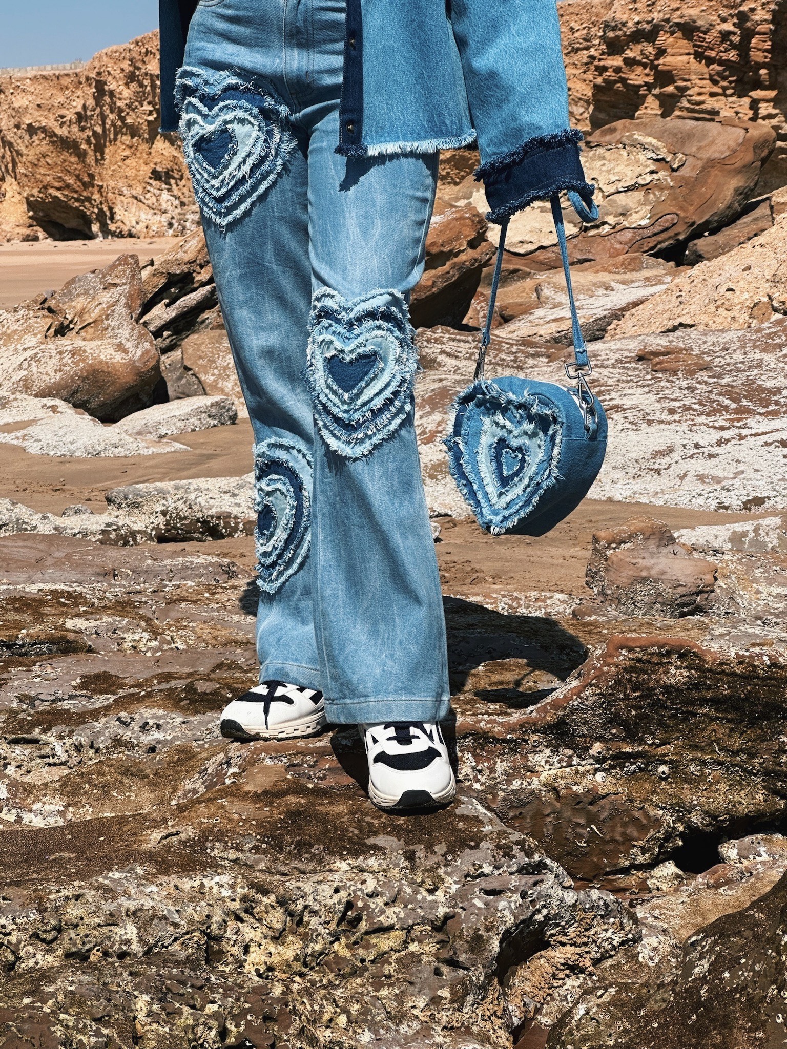 4D5ABB64-CBB3-417B-8CC9-A09DF08BEF23