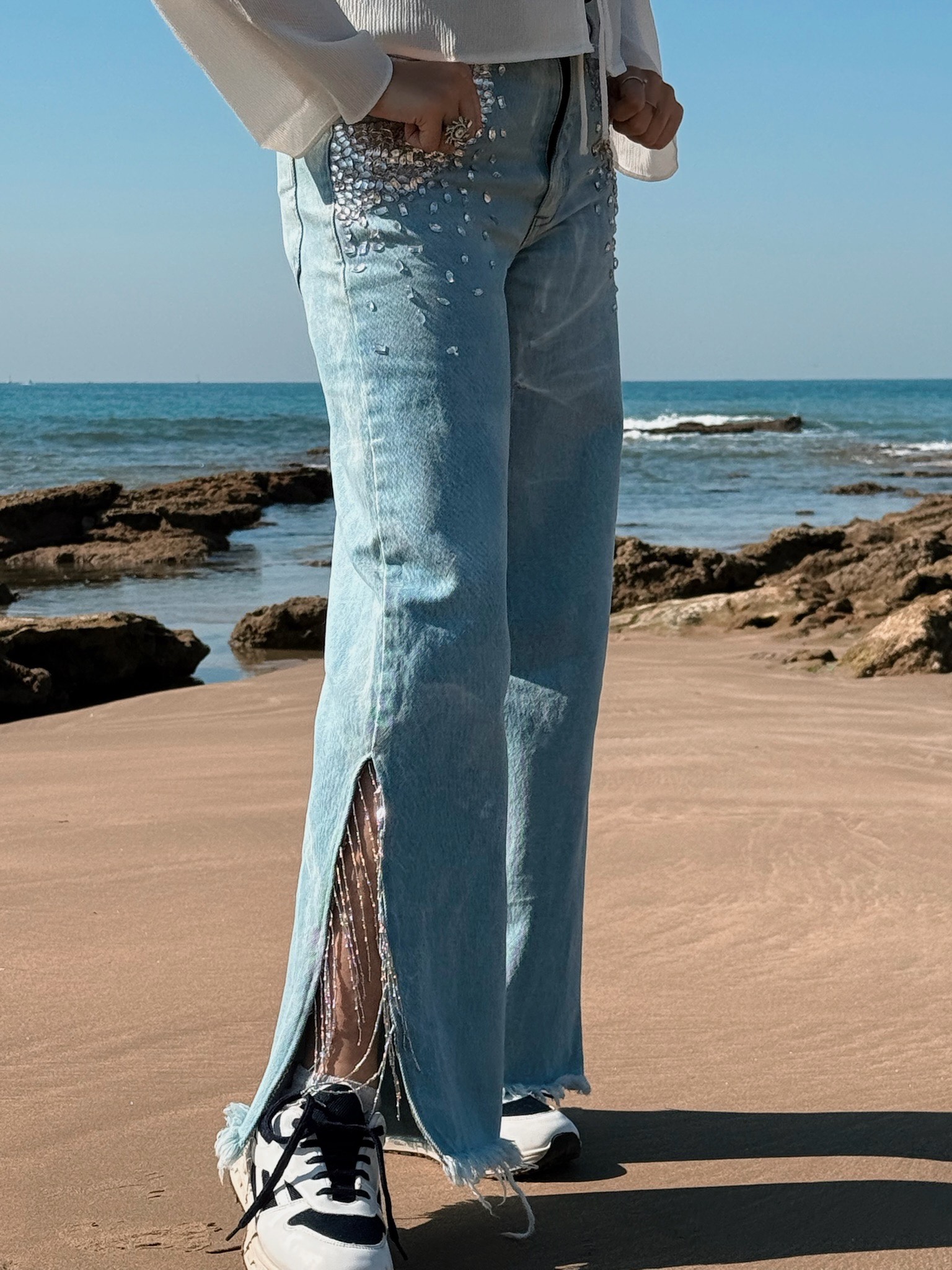 907AAD7F-A21A-4C77-BA5B-8A8253AC8EBF